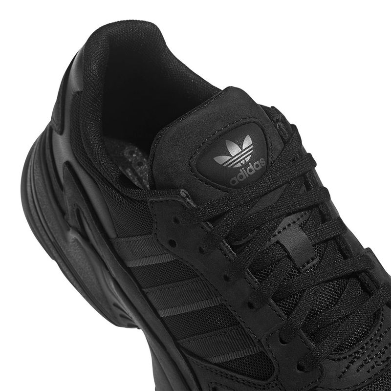 Falcon adidas negras sale