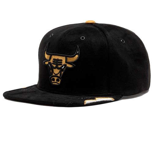 GORRA MITCHELL & NESS CHICAGO BULLS DAY 6 HOMBRE