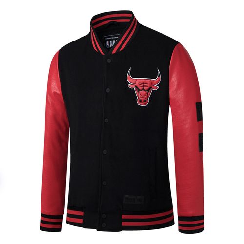Campera NBA SNAKE TEXTURE SLEEVES REGULAR FIT BOMBER CHICAGO BULLS HOMBRE