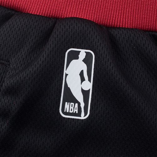 Short NBA LOGO PRINT REGULAR FIT BASKETBALL CHICAGO BULLS NIÑOS