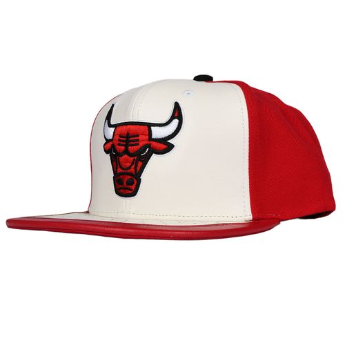 GORRA MITCHELL & NESS CHICAGO BULLS DAY ONE HOMBRE