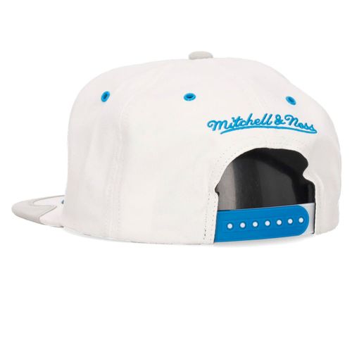 GORRA MITCHELL & NESS CHICAGO BULLS DAY 4 HOMBRE