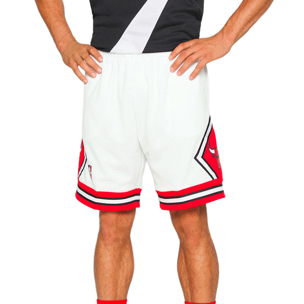 SHORT MITCHELL & NESS SWINGMAN CHICAGO BULLS 97-98 - NBA Store