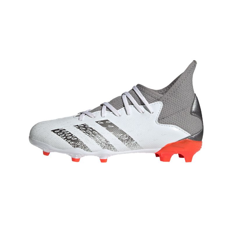 BOTINES ADIDAS PREDATOR FREAK.3